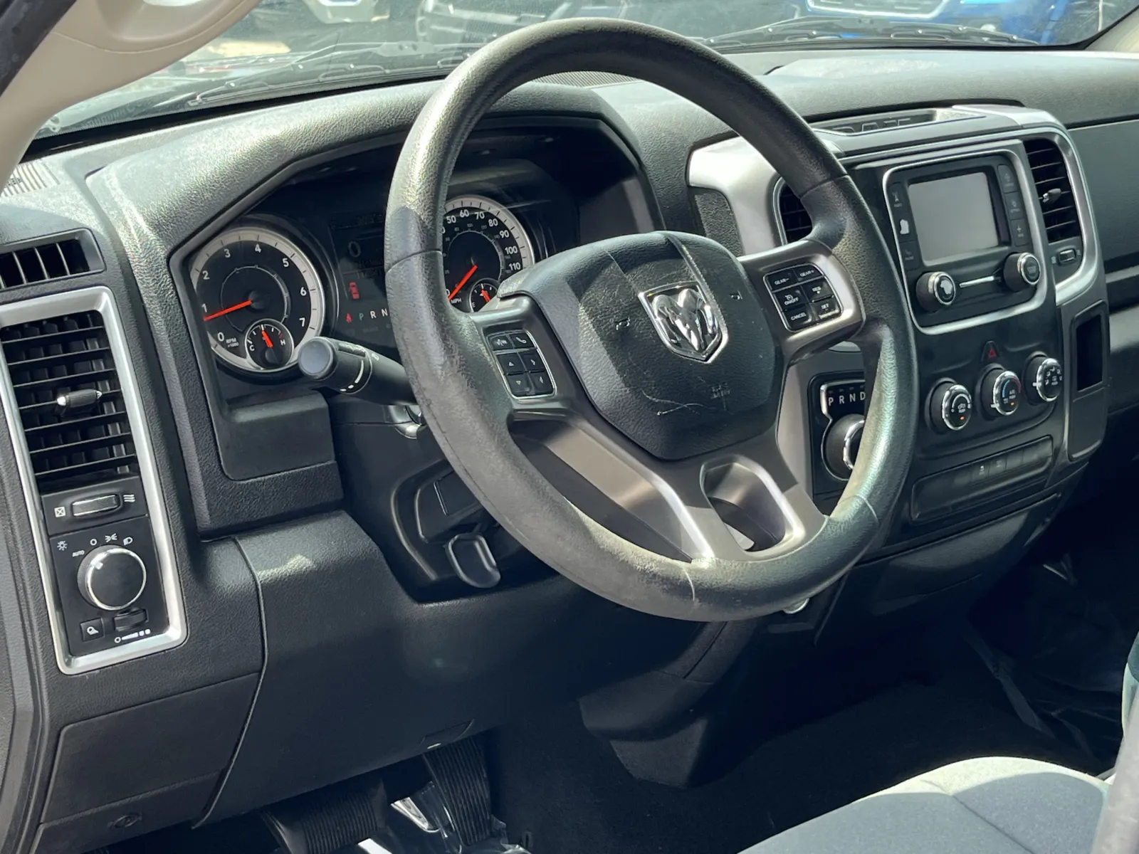 Ram 1500 photo 11