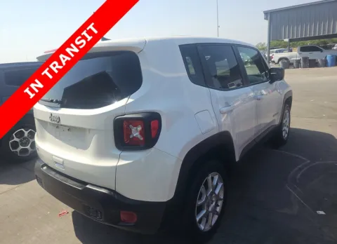 More photos of 2023 Jeep Renegade Latitude at Auto Boutique Texas, TX