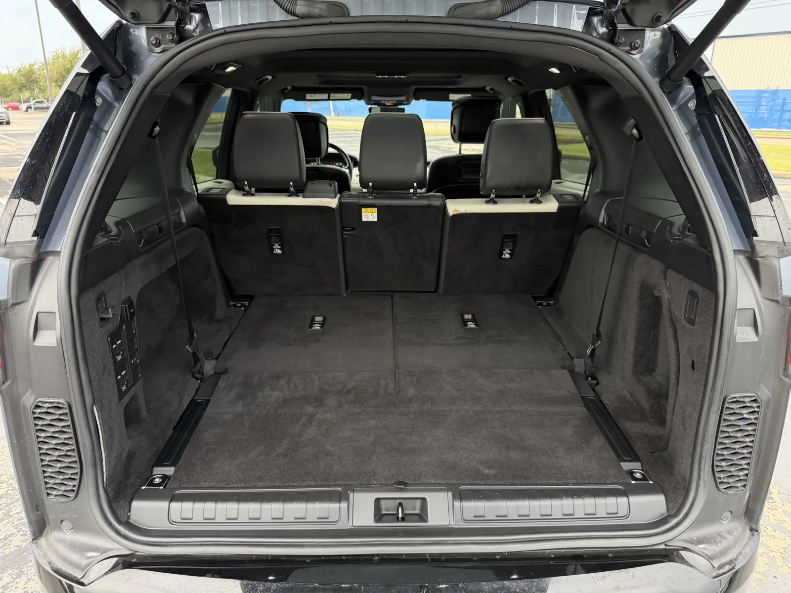 Land Rover Discovery photo 32