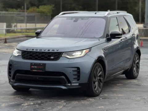 Another view of 2022 Land Rover Discovery S R-Dynamic for sale in Alvin, TX at Auto Boutique Texas