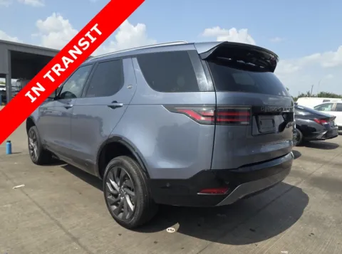 More photos of 2022 Land Rover Discovery S R-Dynamic at Auto Boutique Texas, TX