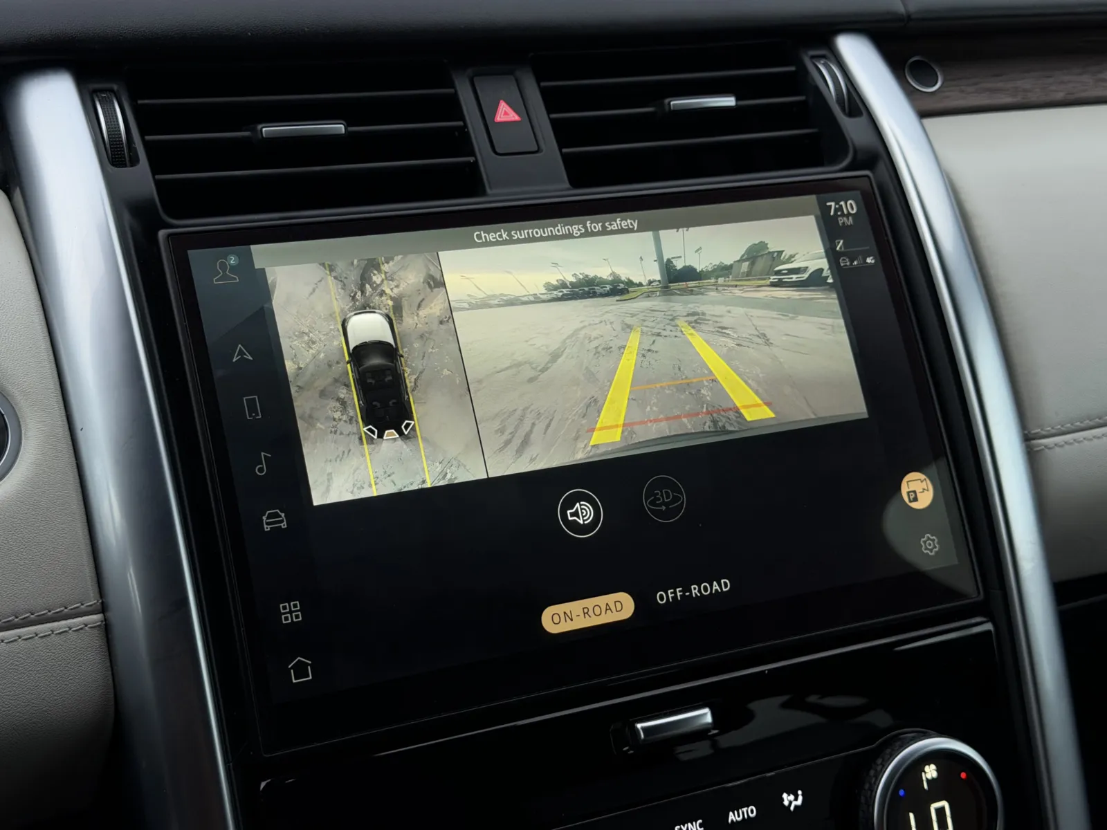 Land Rover Discovery photo 9