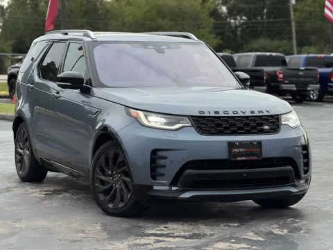 Photos of 2022 Land Rover Discovery S R-Dynamic for sale in Alvin, TX at Auto Boutique Texas