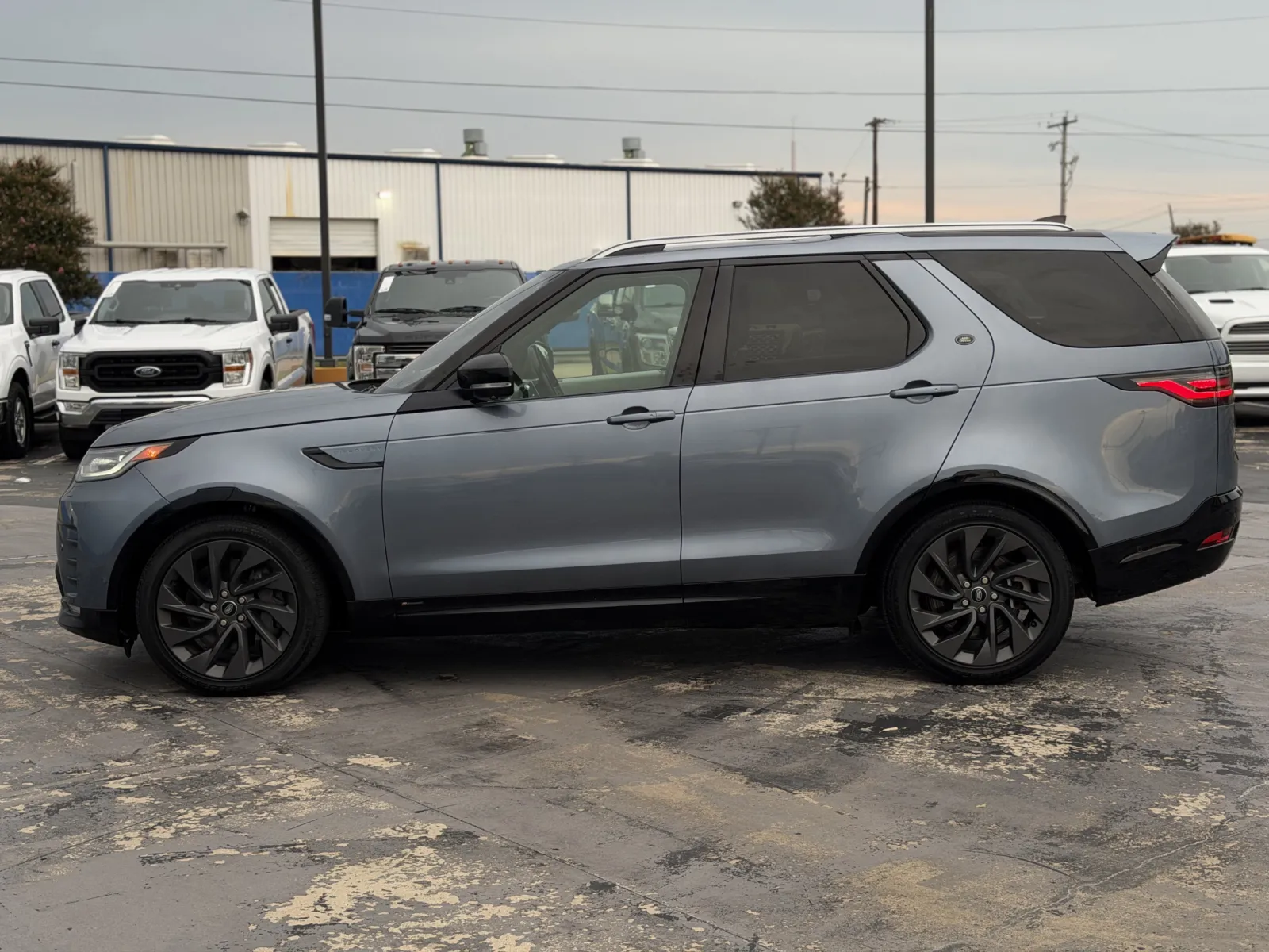 Land Rover Discovery photo 15