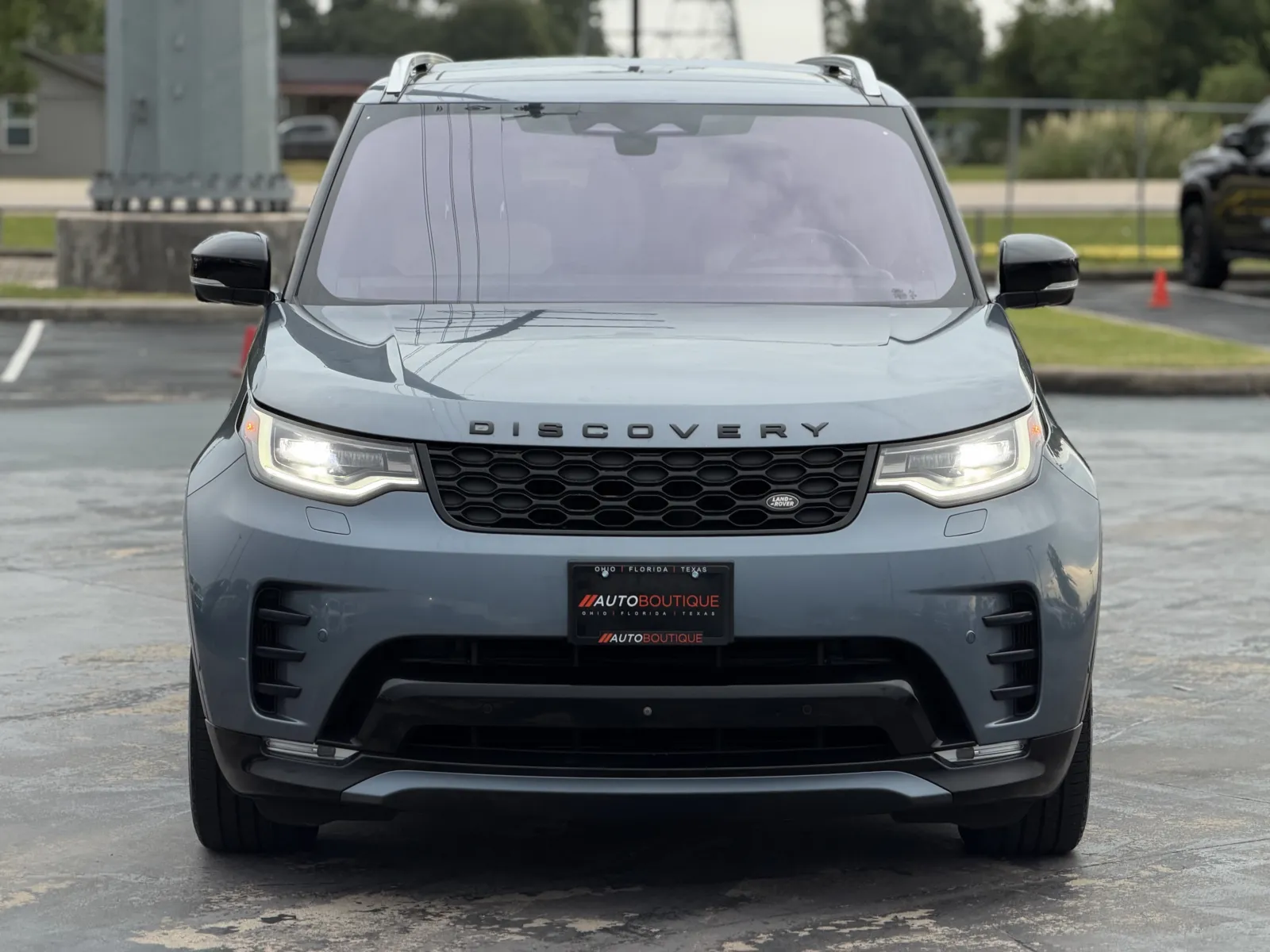 Land Rover Discovery photo 5