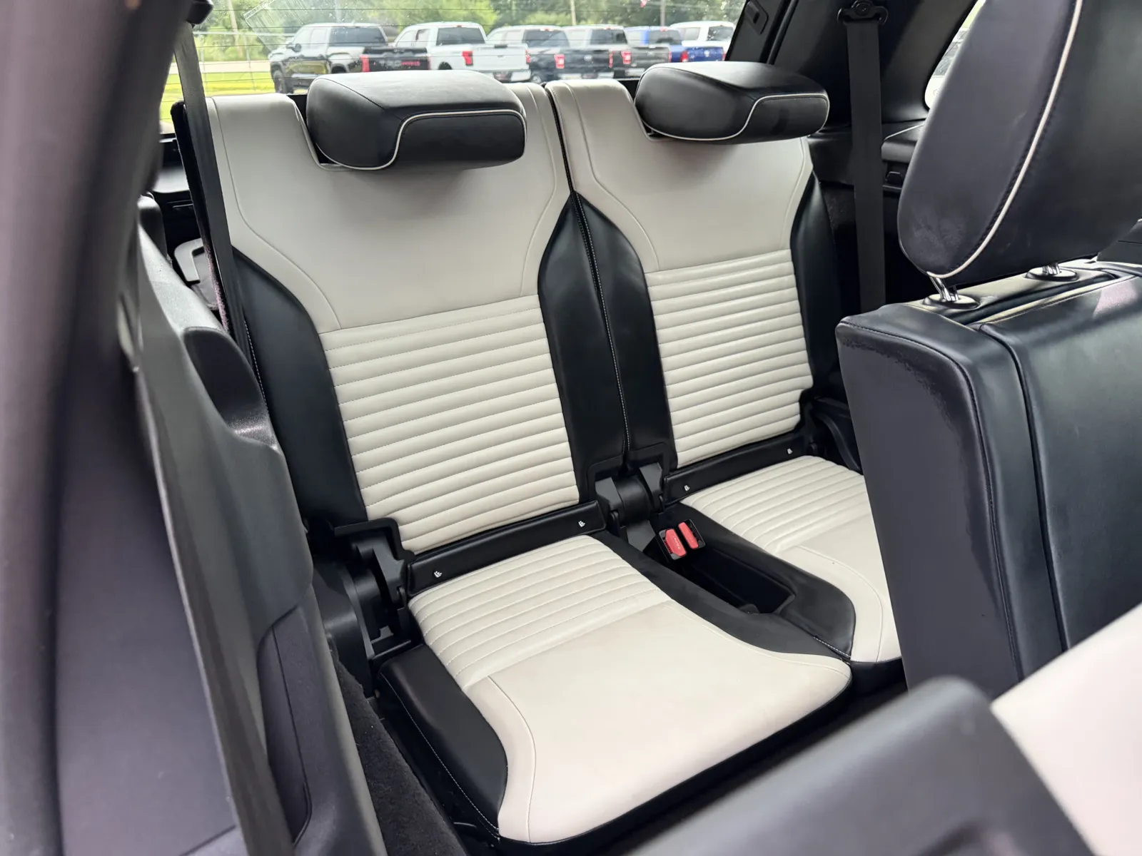Land Rover Discovery photo 26