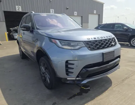 Another view of 2022 Land Rover Discovery S R-Dynamic for sale in Alvin, TX at Auto Boutique Texas