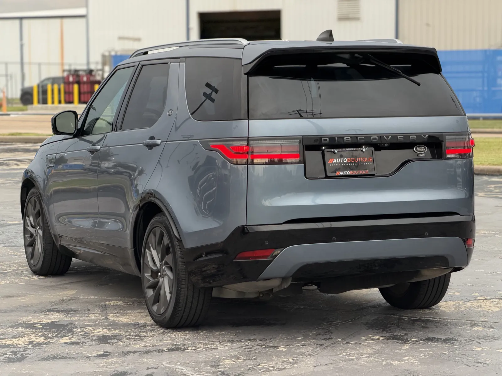 Land Rover Discovery photo 13
