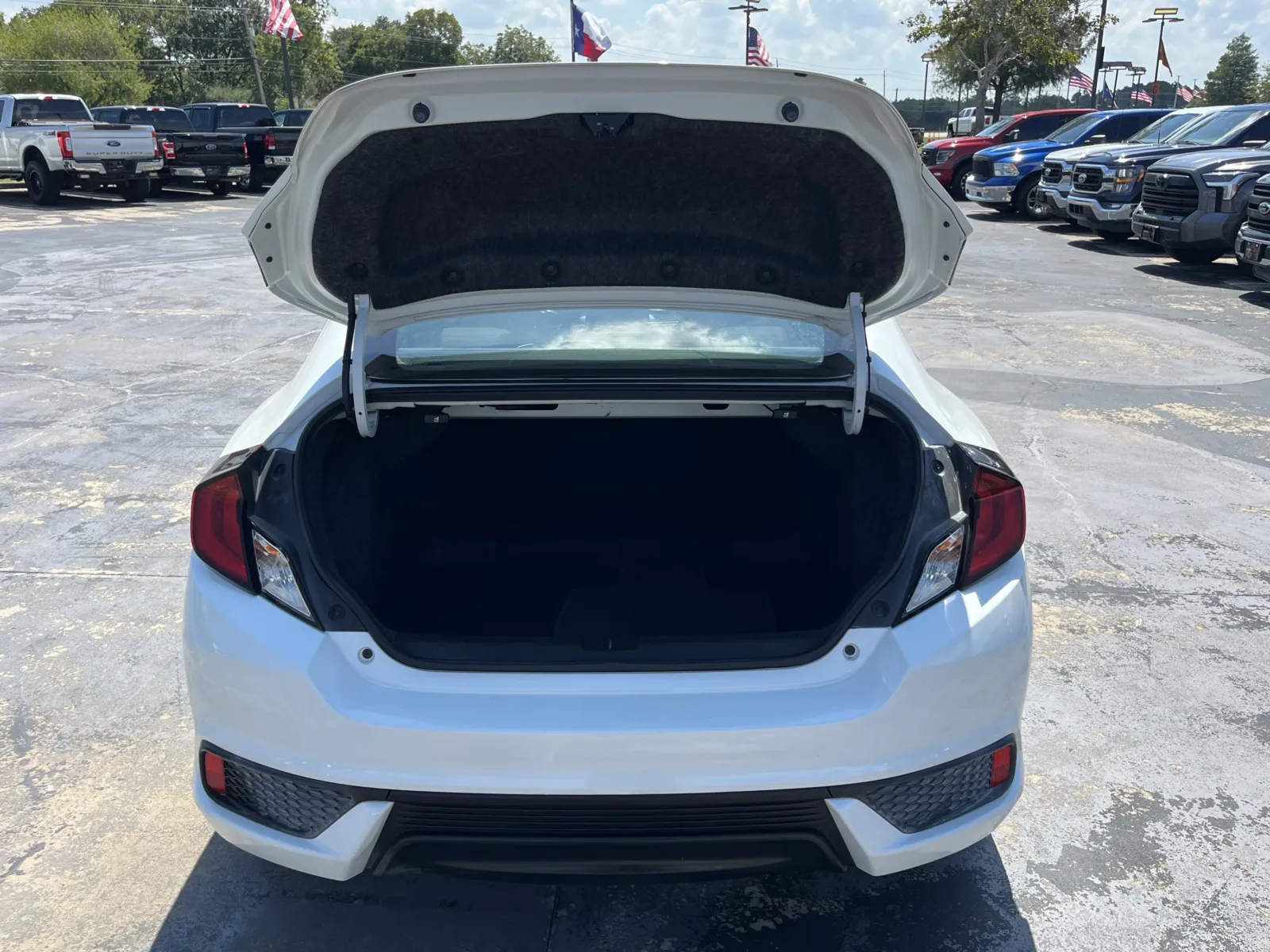 Honda Civic photo 12