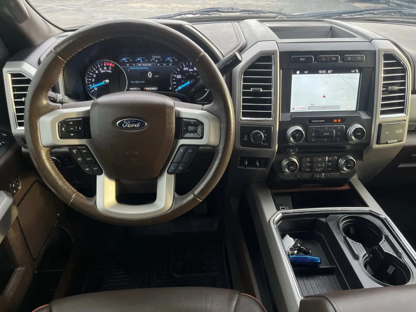 Ford F-250 photo 14