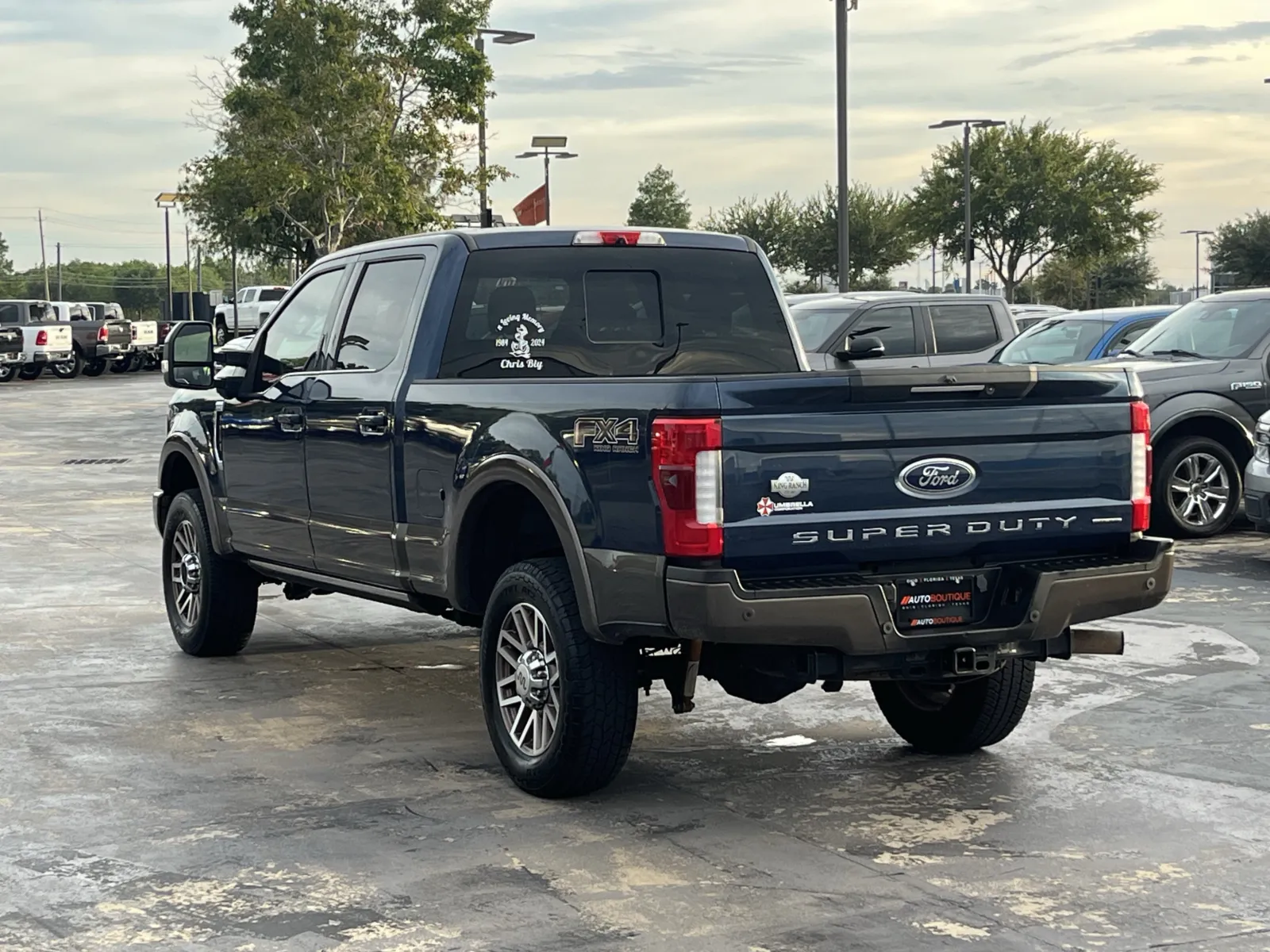 Ford F-250 photo 9