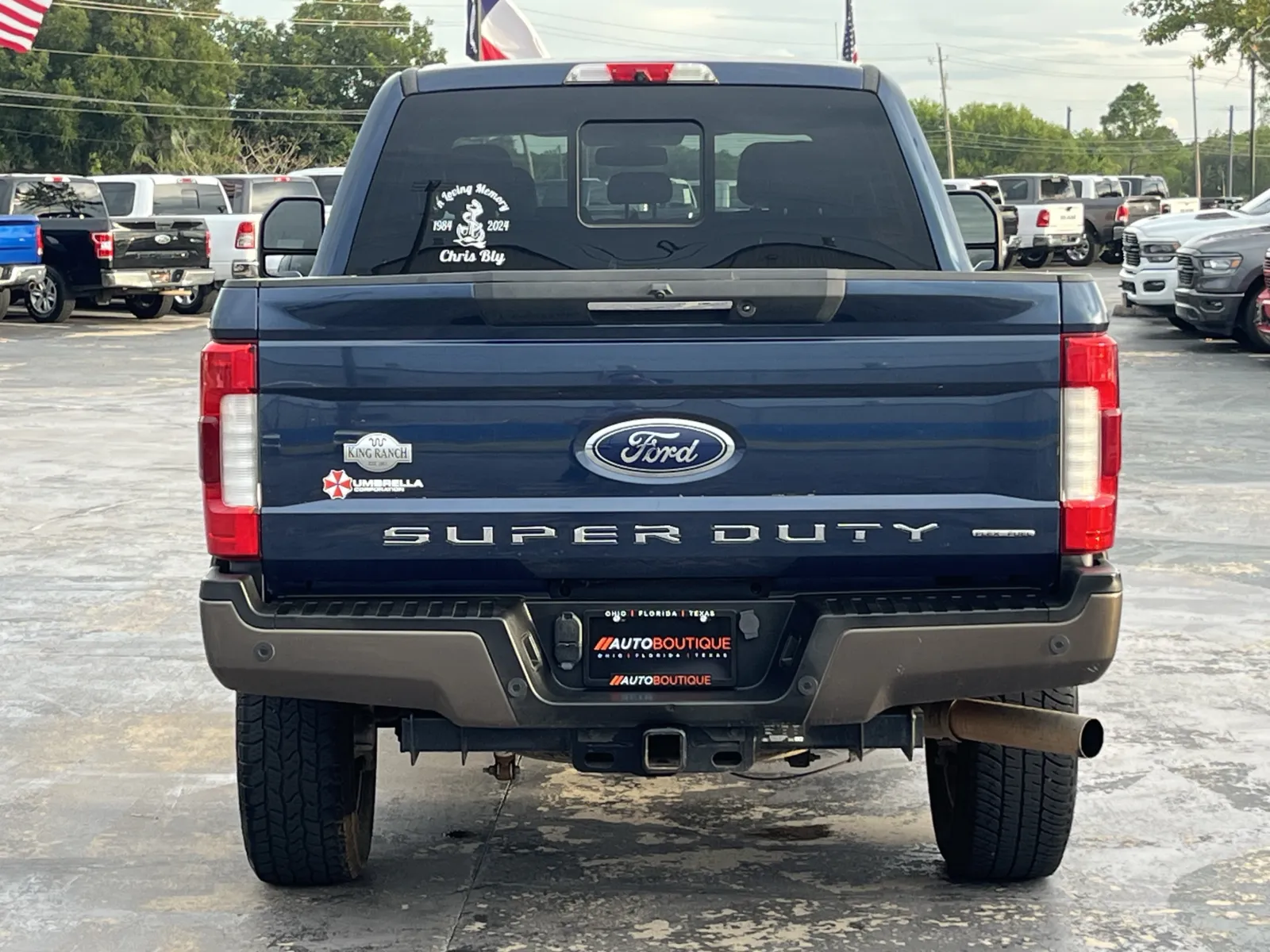 Ford F-250 photo 8