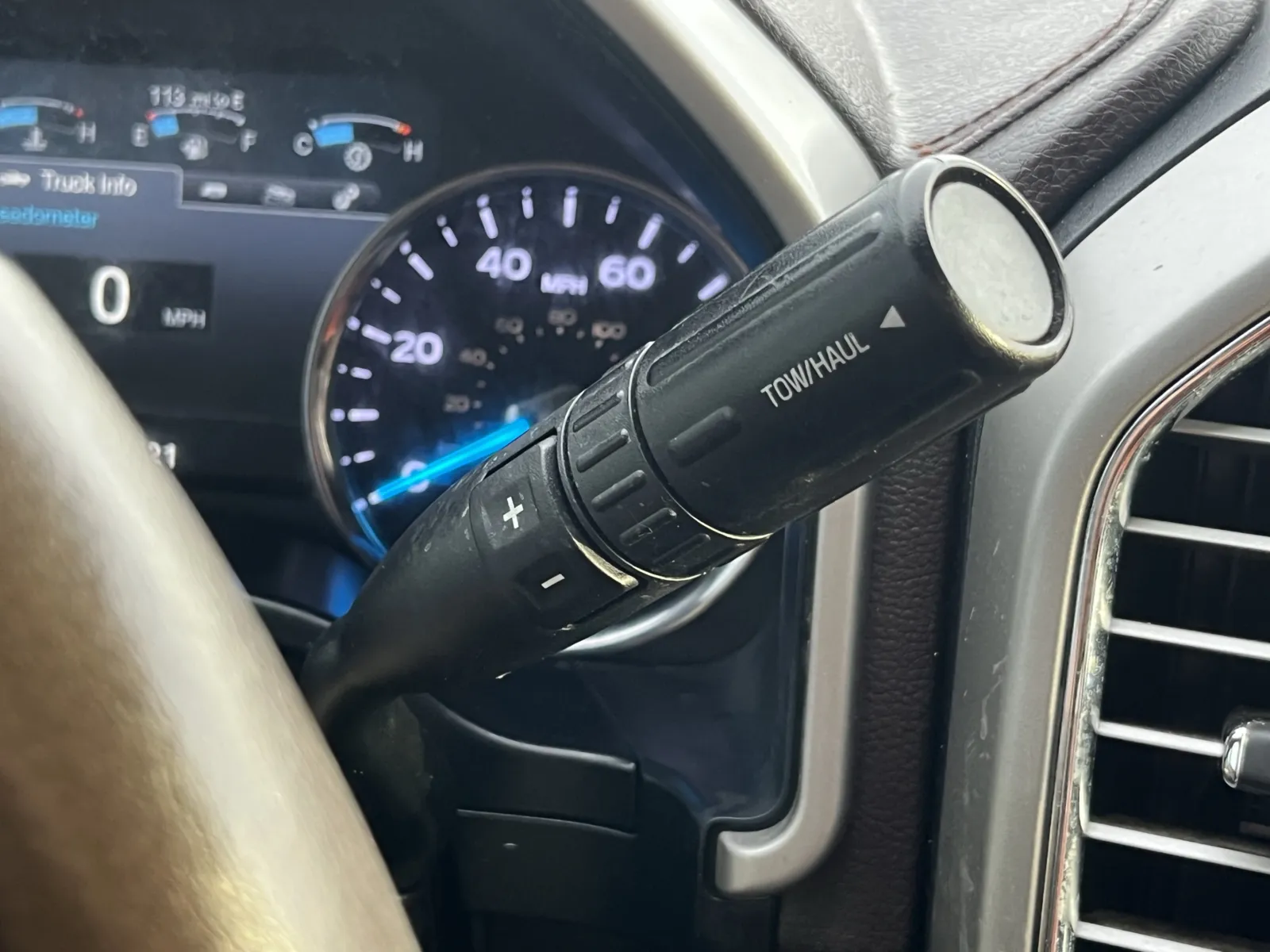 Ford F-250 photo 18