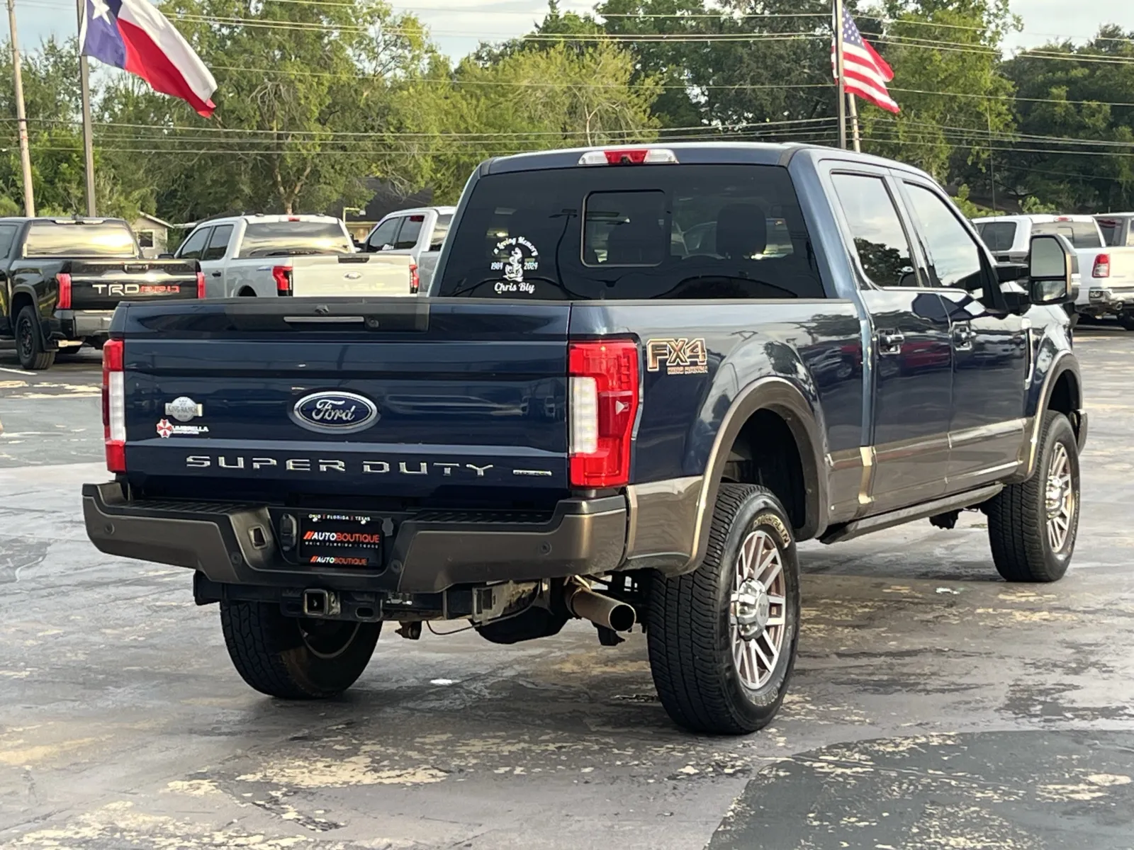Ford F-250 photo 10