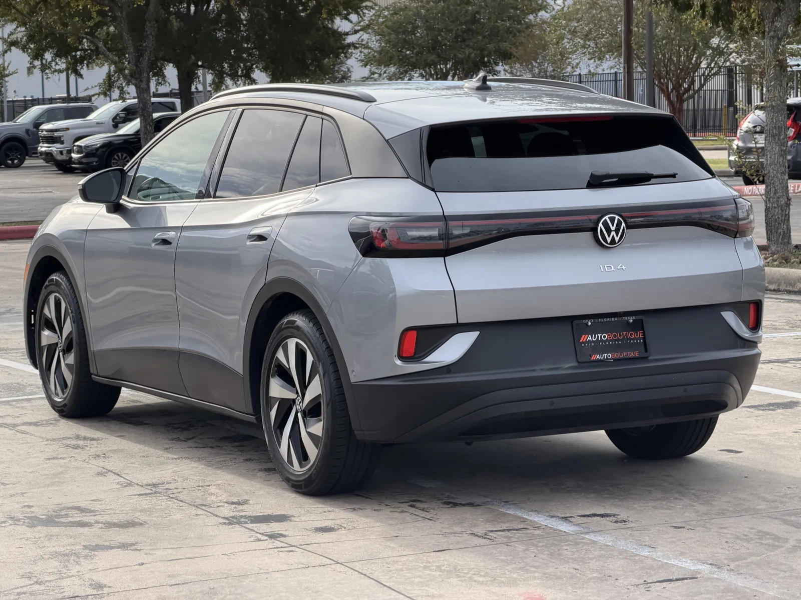 Volkswagen ID.4 photo 15