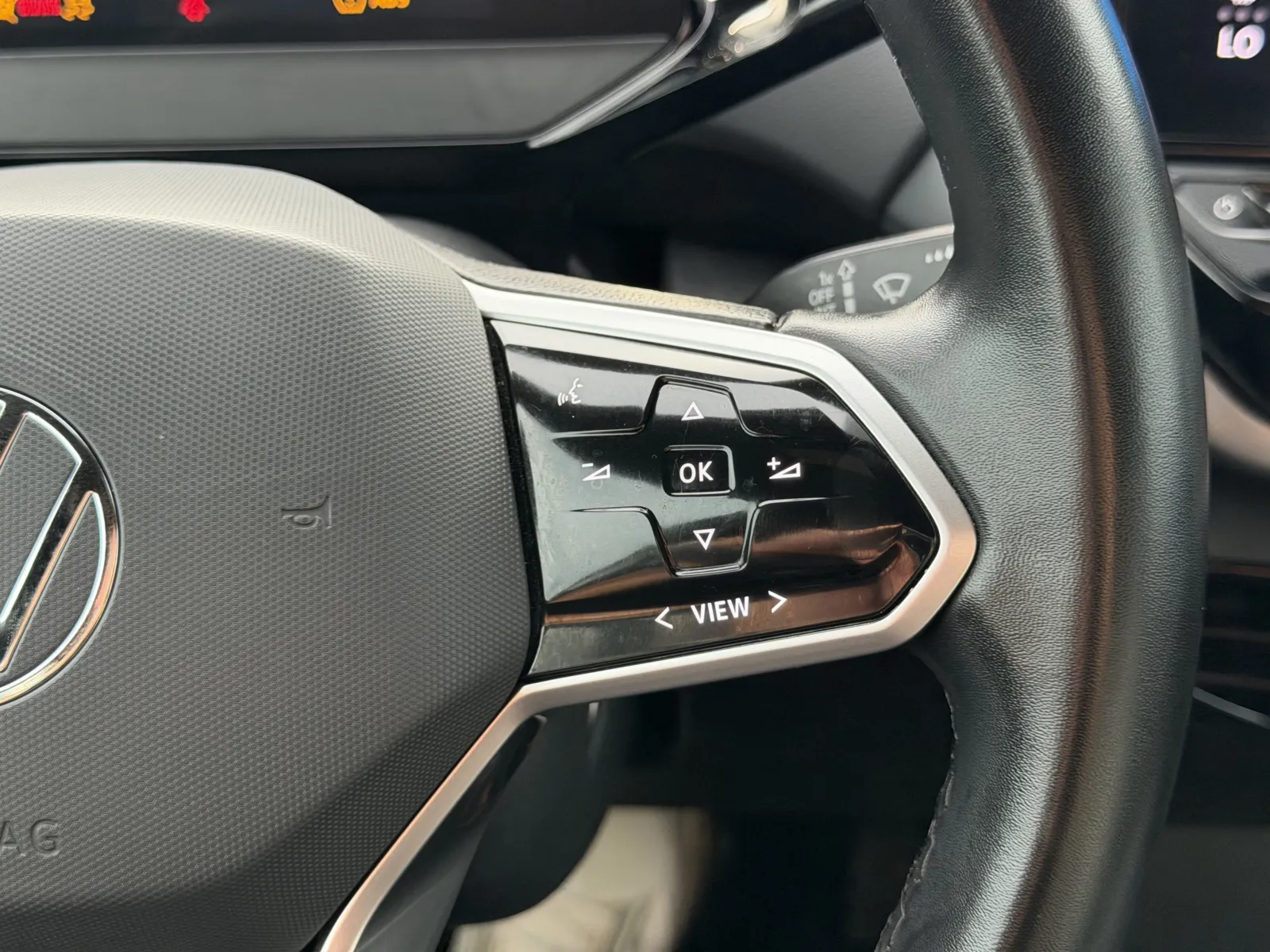 Volkswagen ID.4 photo 8