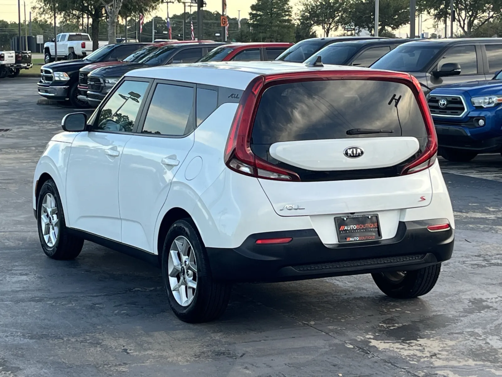 Kia Soul photo 9