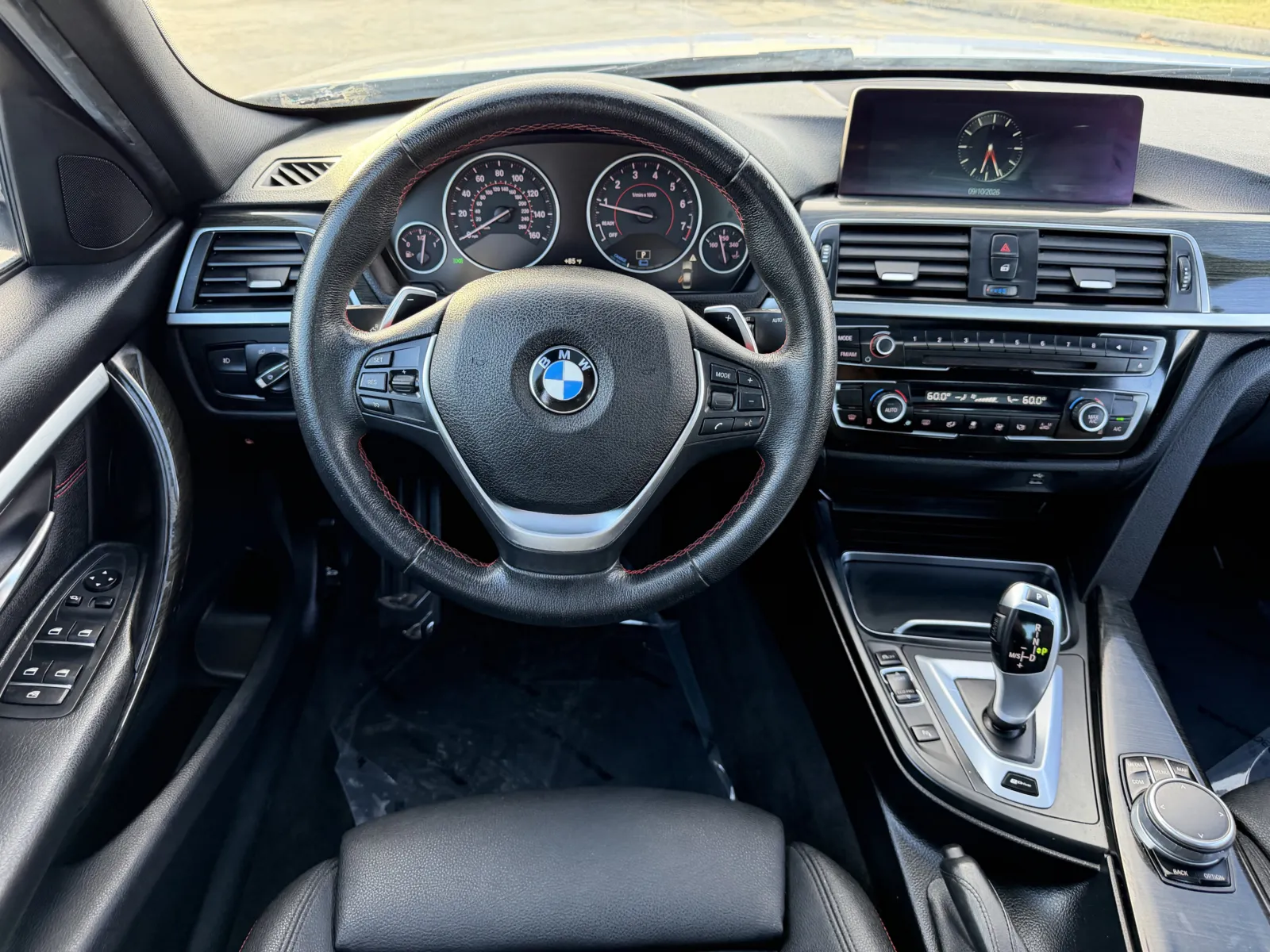 BMW 3 Series photo 20