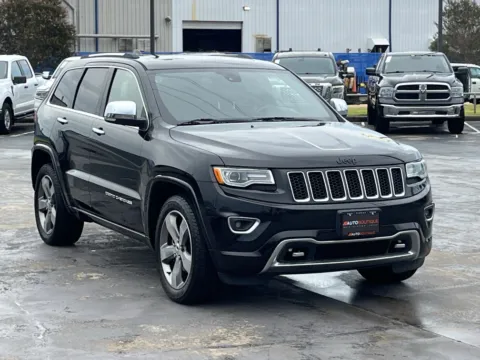 Another view of 2016 Jeep Grand Cherokee Overland for sale in Alvin, TX at Auto Boutique Texas