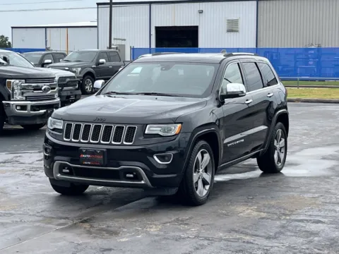 Photos of 2016 Jeep Grand Cherokee Overland for sale in Alvin, TX at Auto Boutique Texas