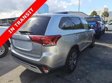 More photos of 2019 Mitsubishi Outlander ES at Auto Boutique Texas, TX