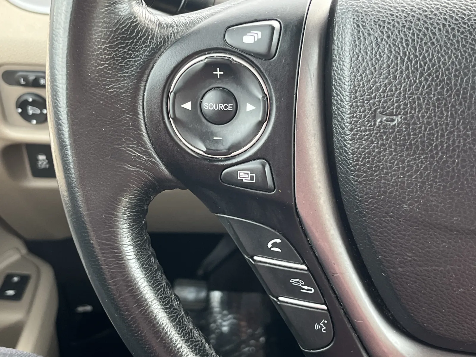 Honda Pilot photo 17