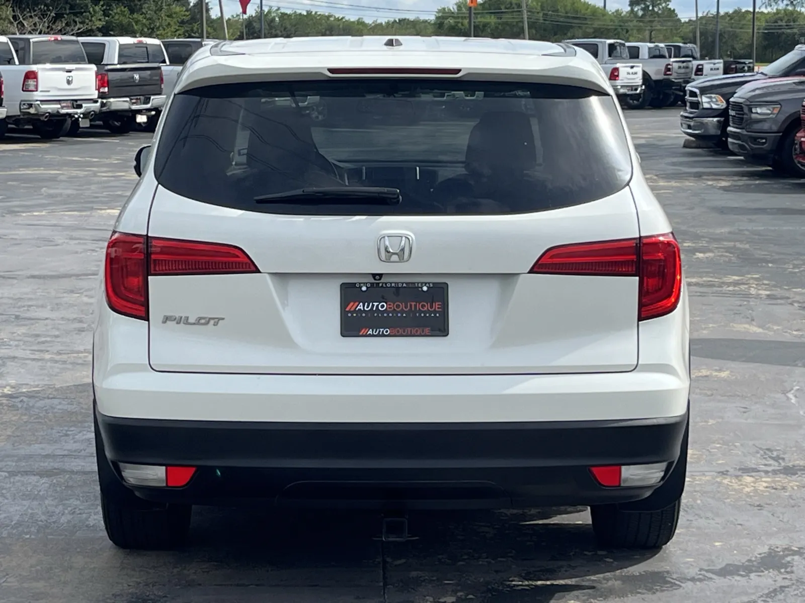 Honda Pilot photo 9