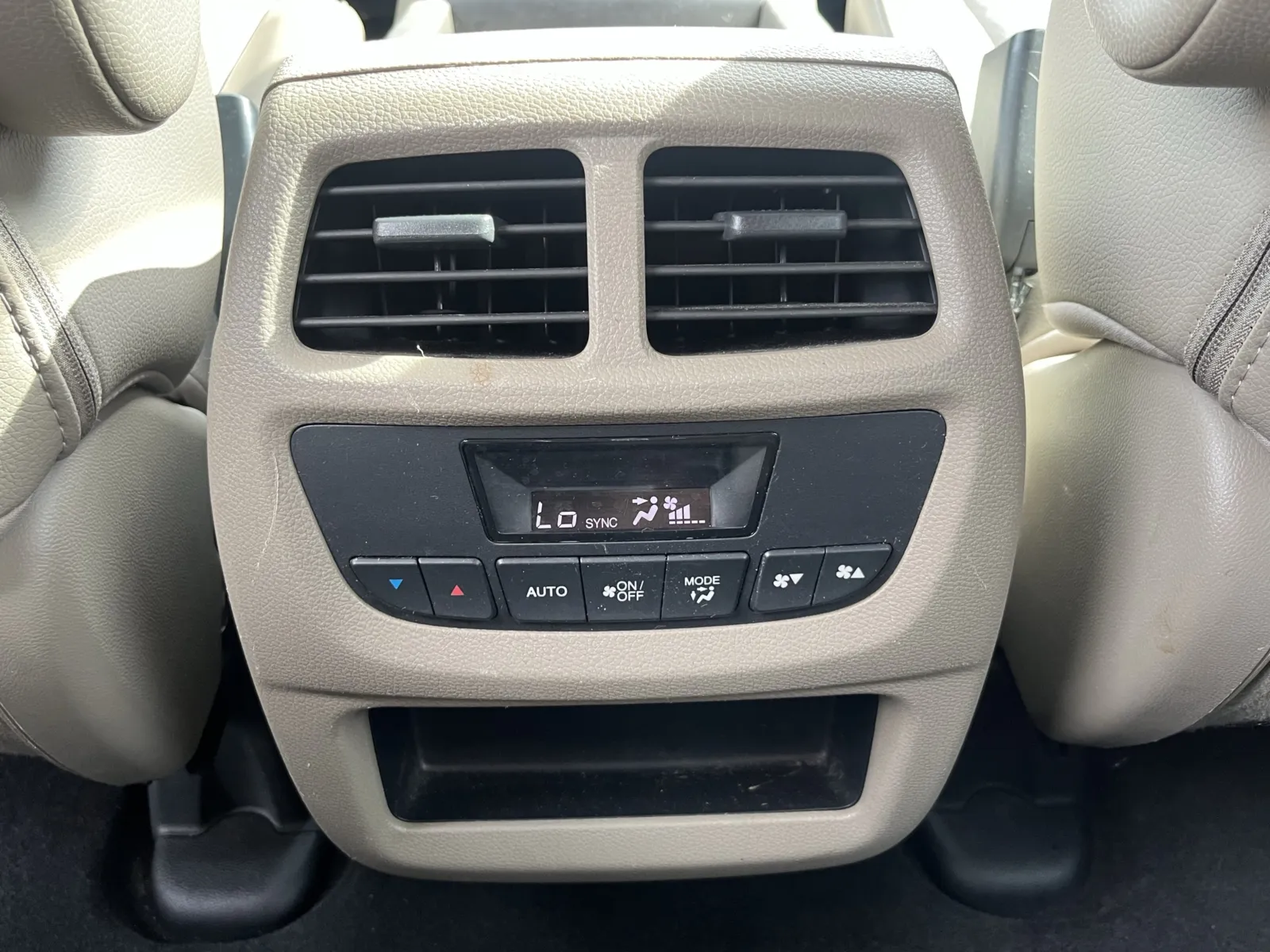 Honda Pilot photo 25