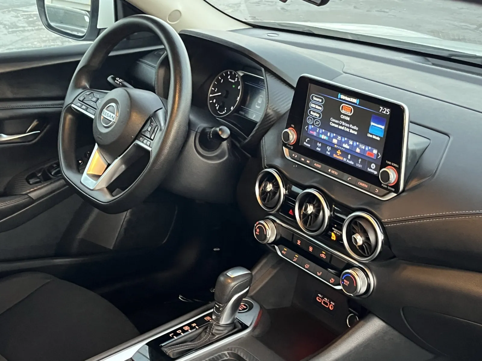 Nissan Sentra photo 15