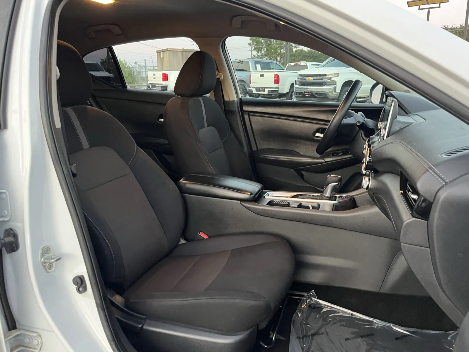 Nissan Sentra photo 26