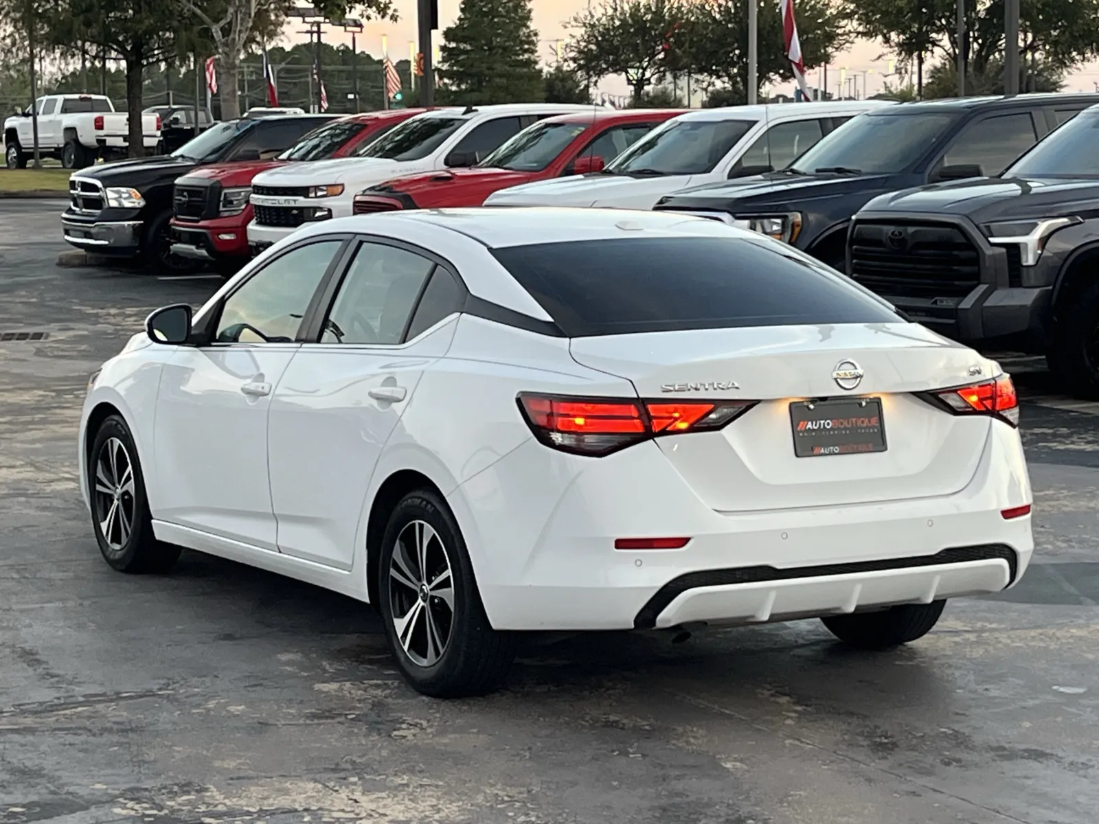 Nissan Sentra photo 8