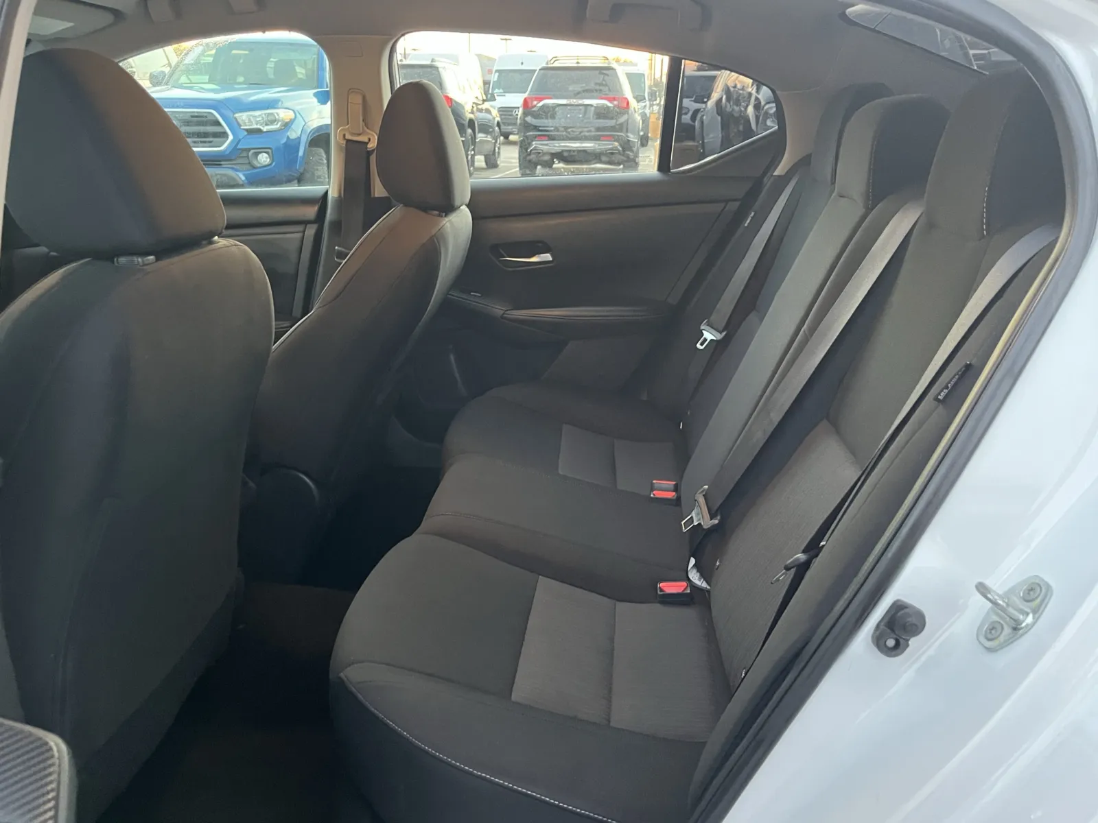 Nissan Sentra photo 27