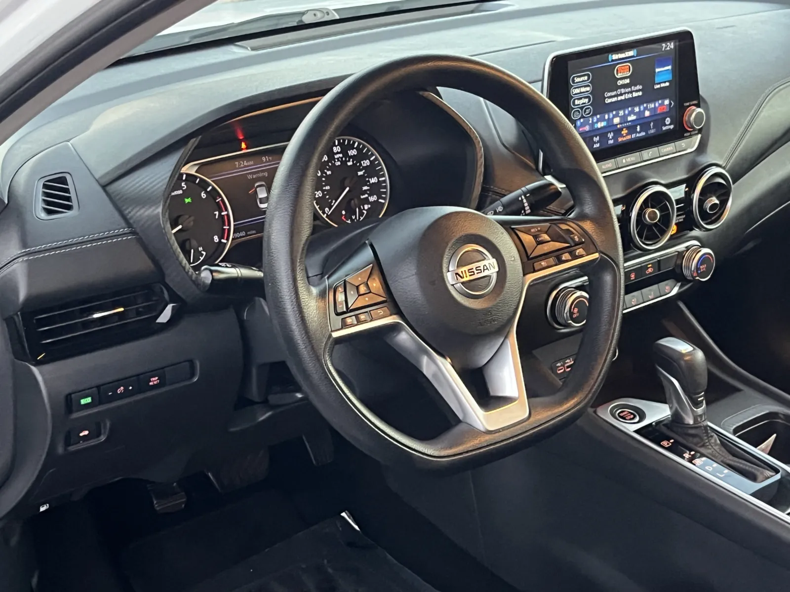 Nissan Sentra photo 14
