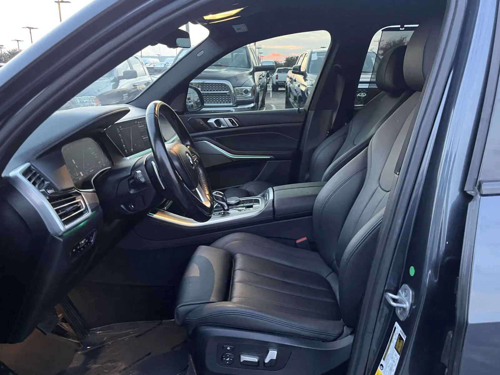 BMW X5 photo 25