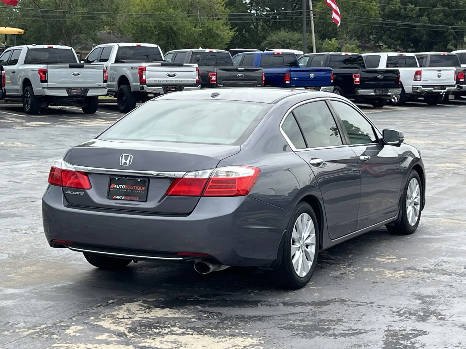 Honda Accord photo 9