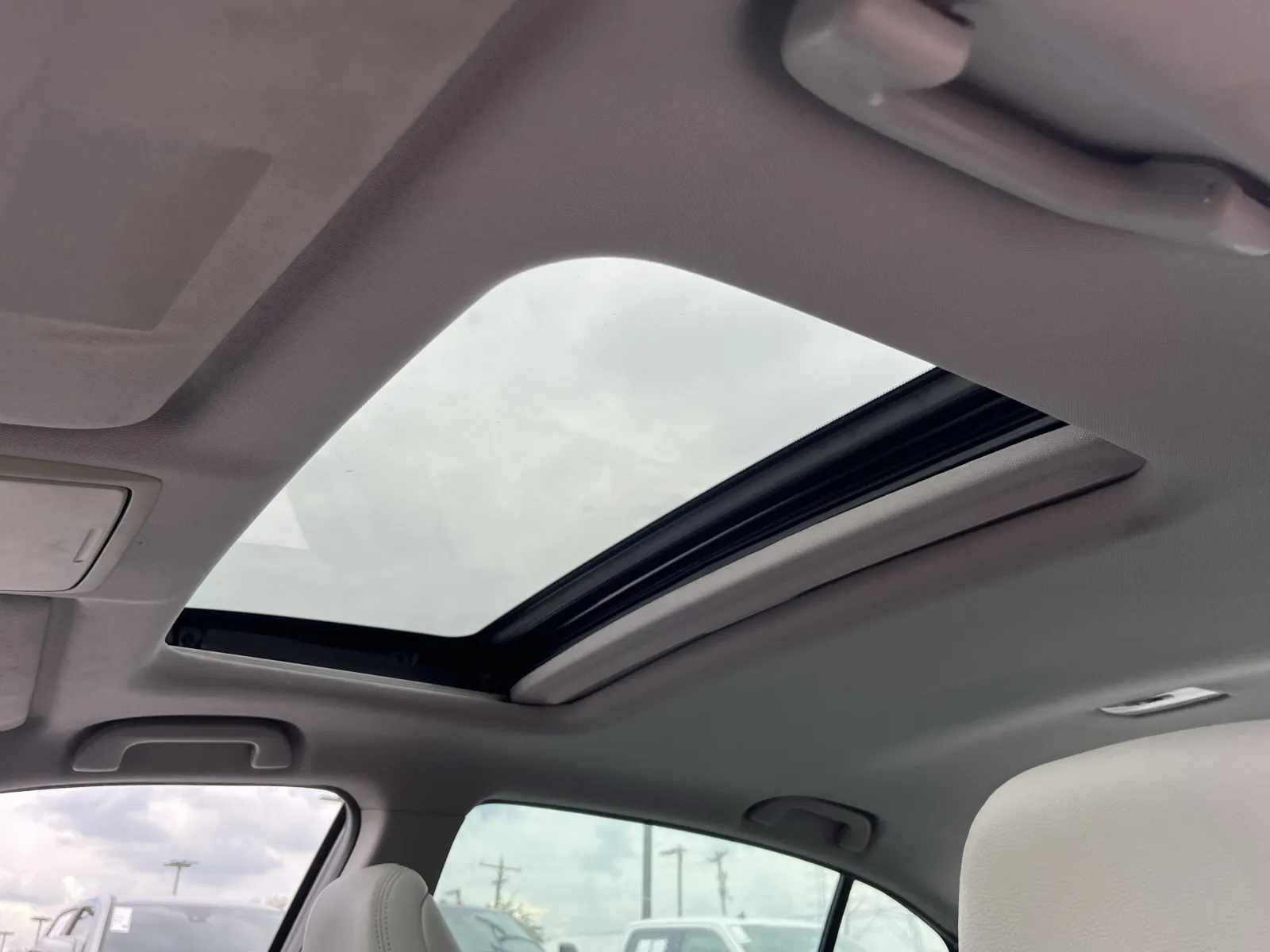 Honda Accord photo 7