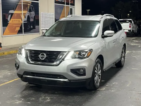 Another view of 2019 Nissan Pathfinder SV for sale in Alvin, TX at Auto Boutique Texas