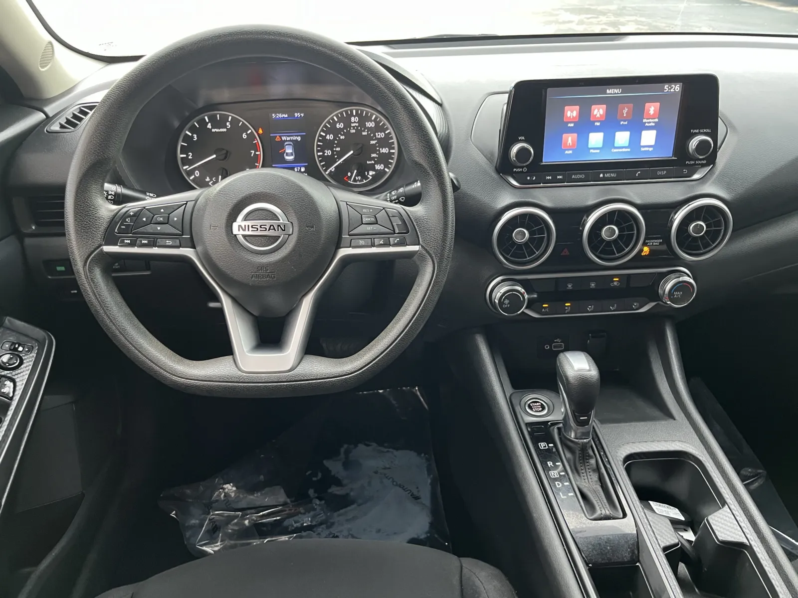 Nissan Sentra photo 14