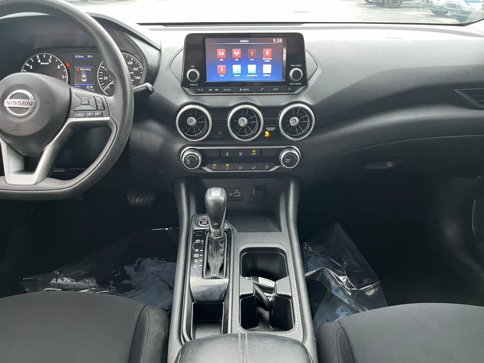 Nissan Sentra photo 21