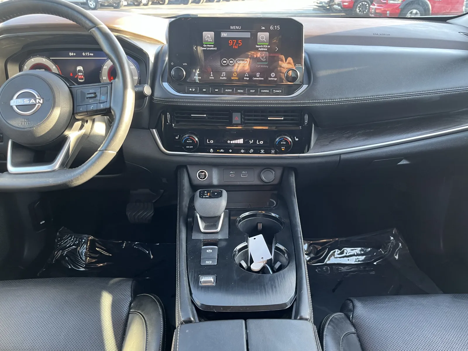 Nissan Rogue photo 25