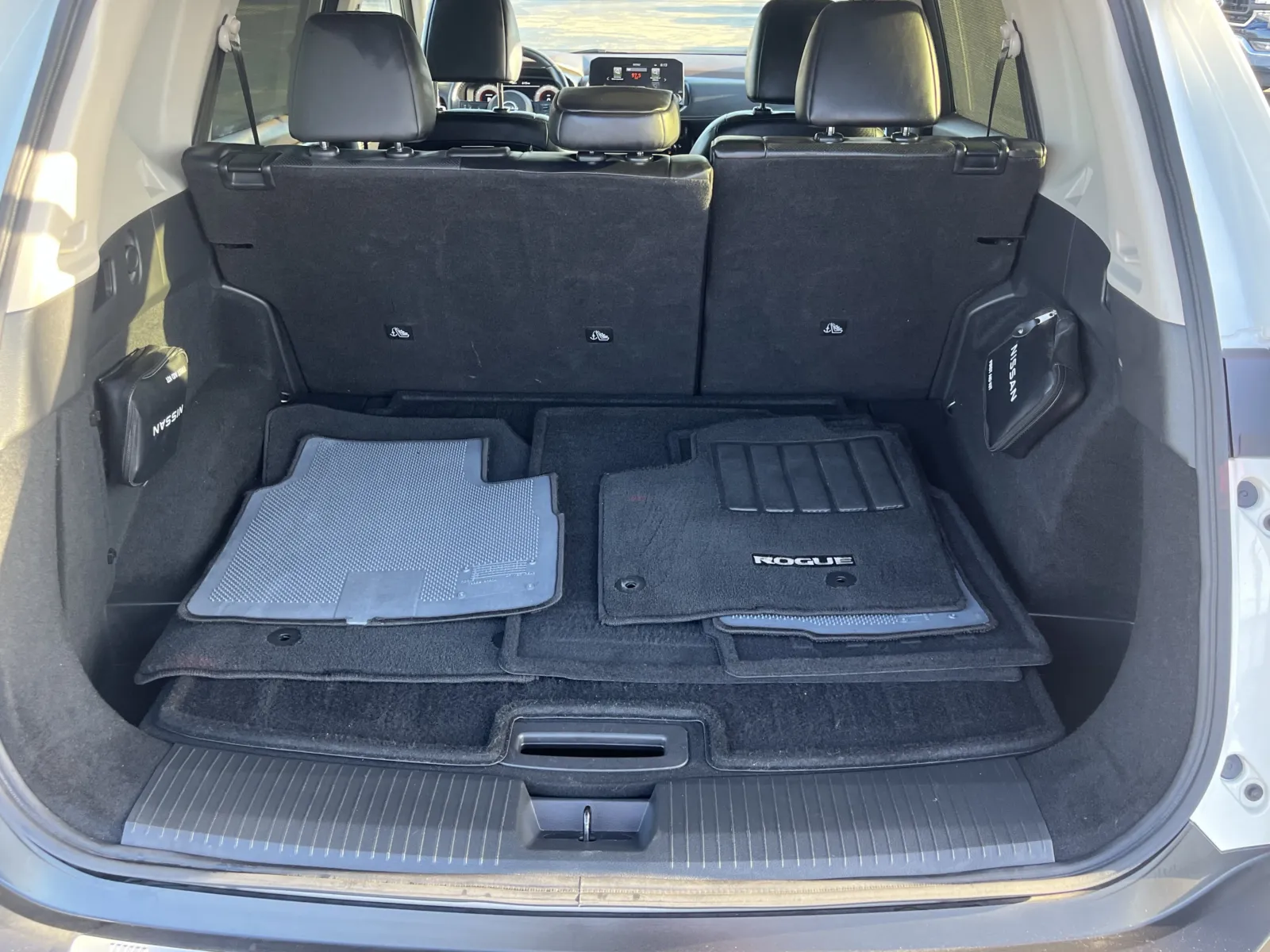 Nissan Rogue photo 13