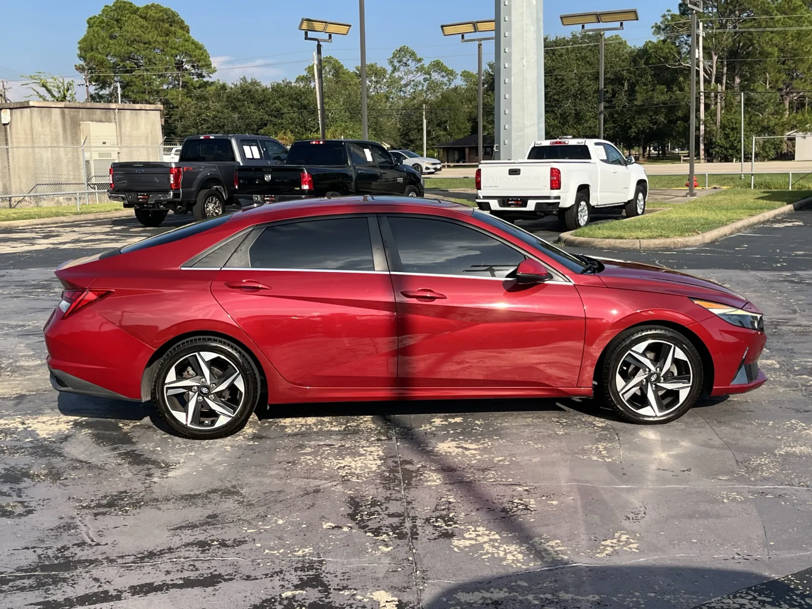 Hyundai Elantra photo 11