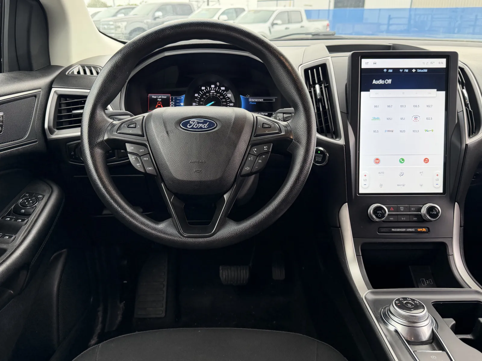 Ford Edge photo 18