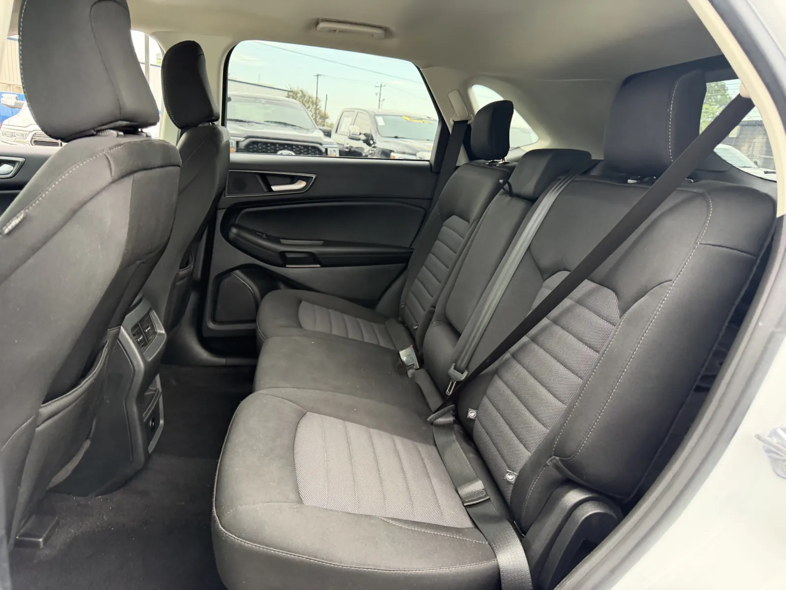 Ford Edge photo 22