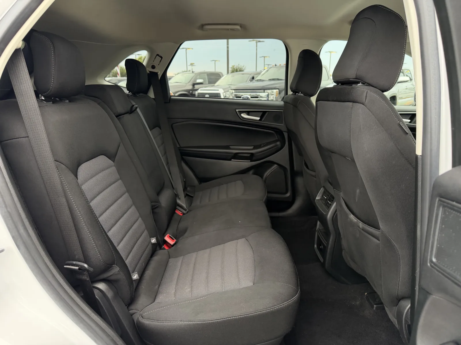 Ford Edge photo 21