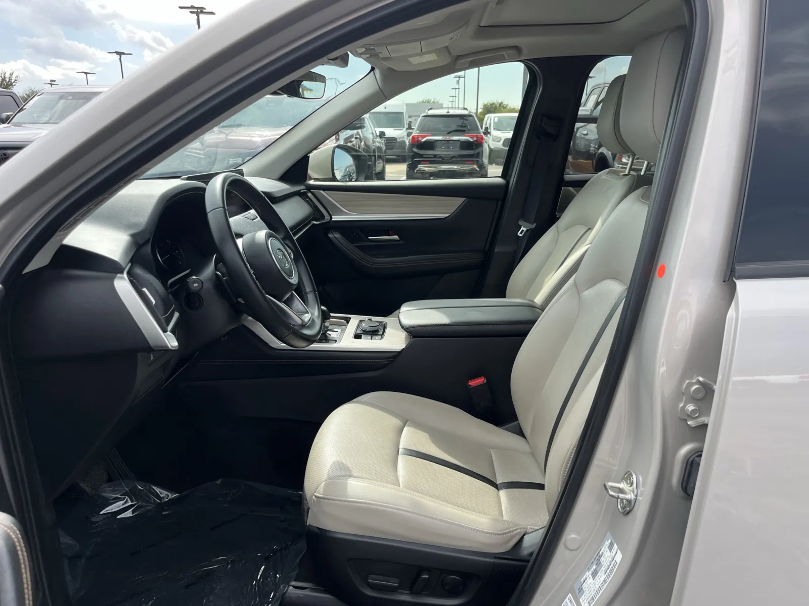 Mazda CX-90 photo 29