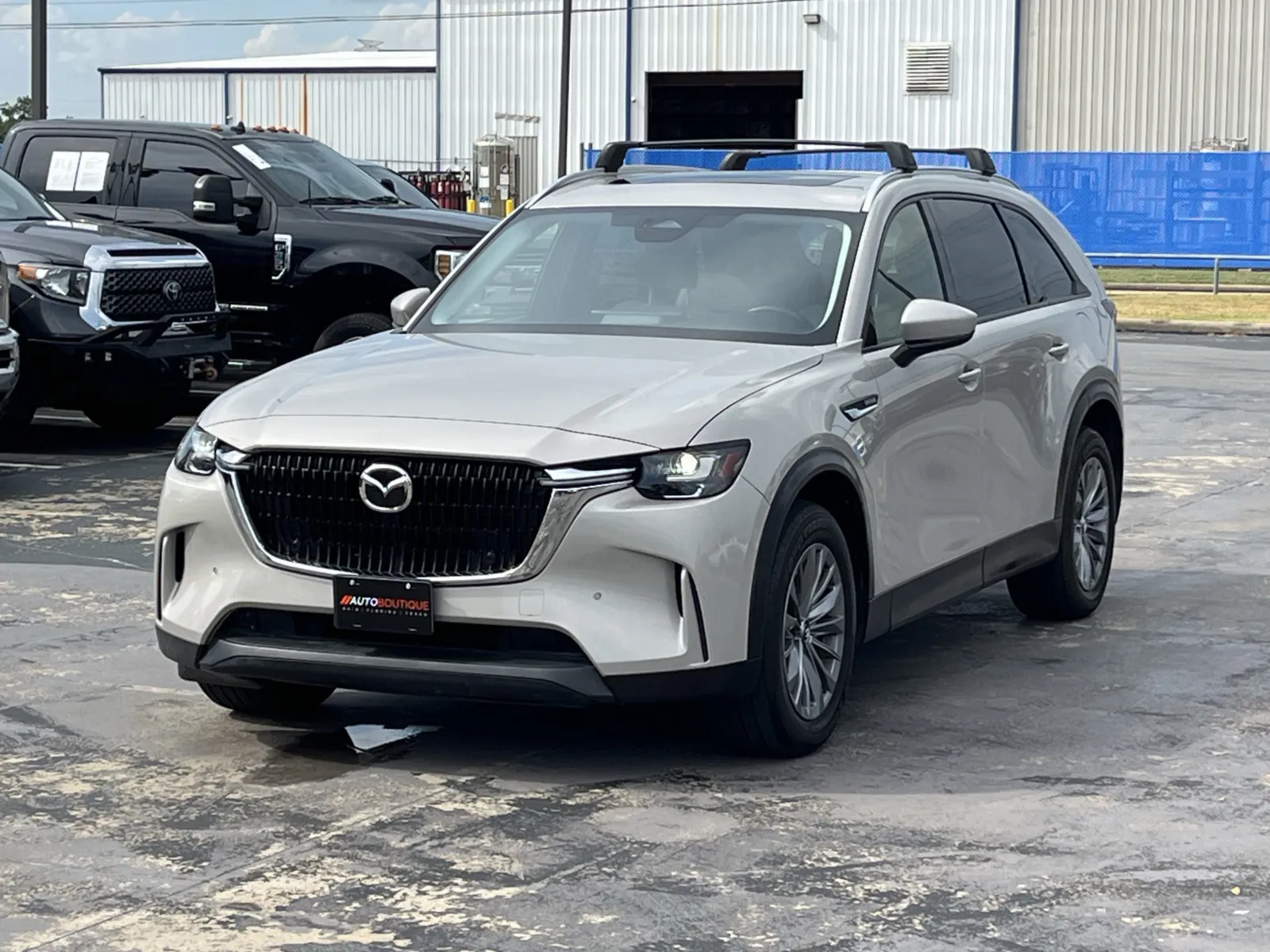 Mazda CX-90 photo 2