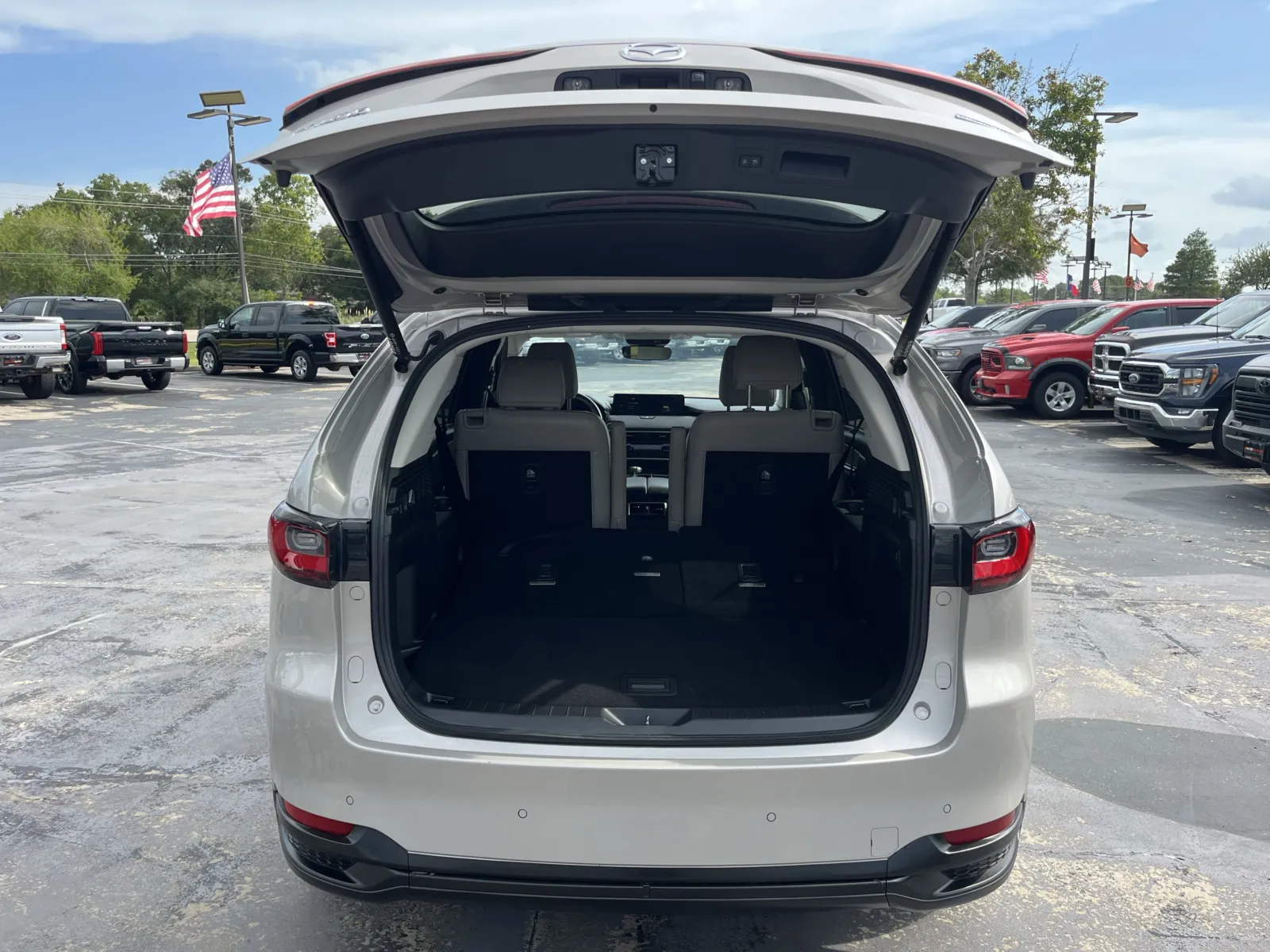 Mazda CX-90 photo 12