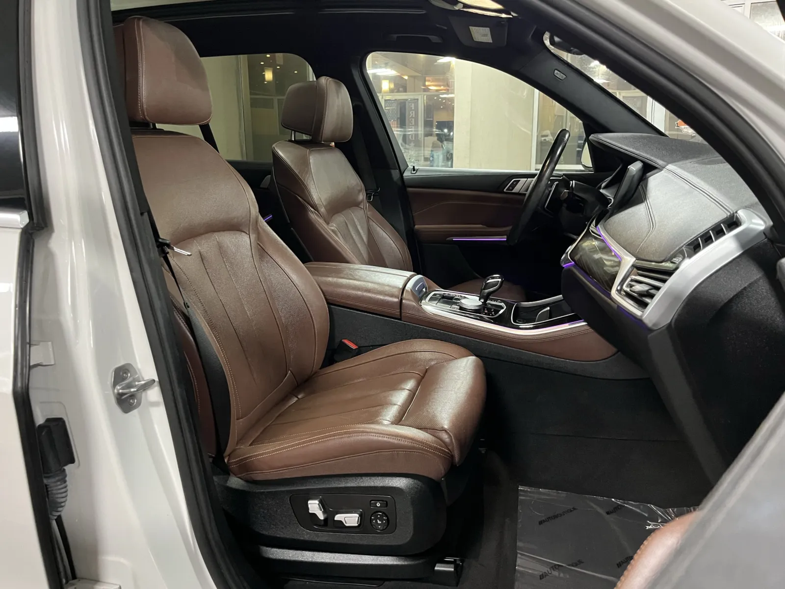 BMW X5 photo 28