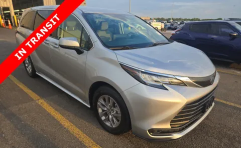 Another view of 2022 Toyota Sienna LE for sale in Alvin, TX at Auto Boutique Texas